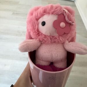 CJ Hendry JUJU poppy number 13